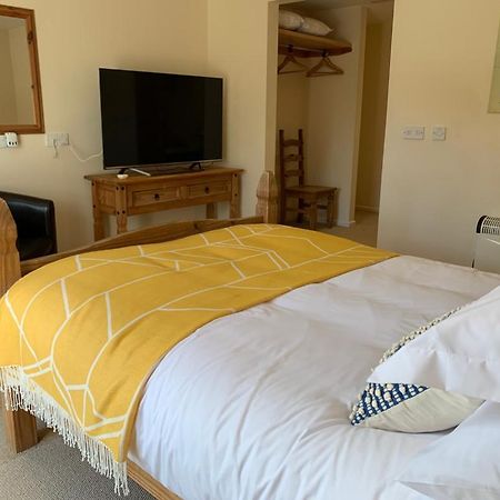 Zucchini Italian Kitchen & Rooms Truro Esterno foto