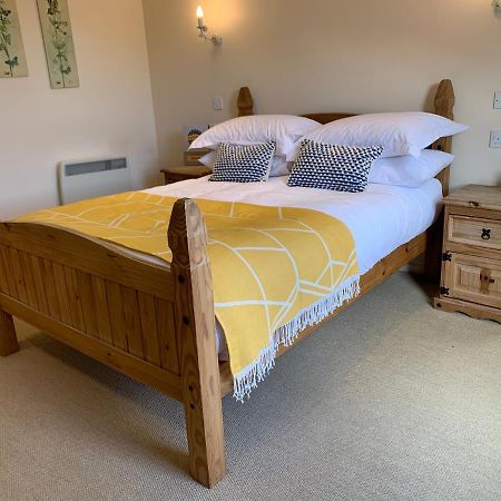 Zucchini Italian Kitchen & Rooms Truro Esterno foto